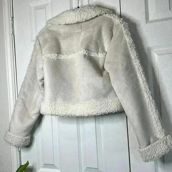 Wild Fable Women's Faux Shearling Jacket Size XXS - Picture 4 of 12